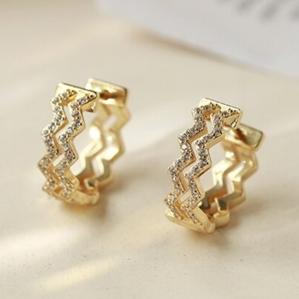 *Gold/Sterling Silver Diamond Wave Hoop Earrings